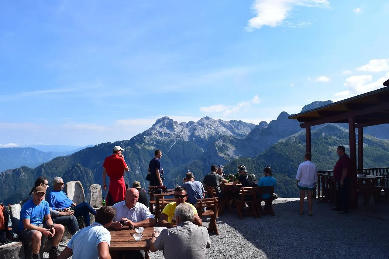 Hostel Buni I Bajraktarit Theth Albanien